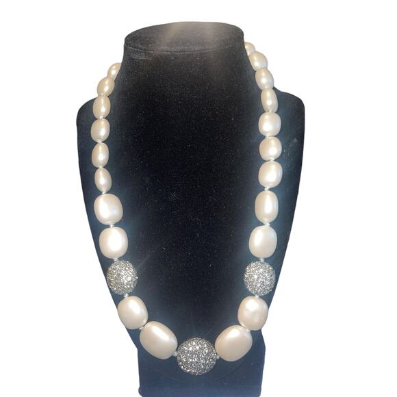 Talbots Large Beaded Necklace with Rhinestone Circles Chunky Statement Piece 22" - Picture 1 of 5